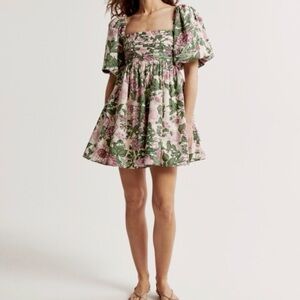Abercrombie & Fitch Garden Floral Poplin Puff-Sleeve Mini Dress